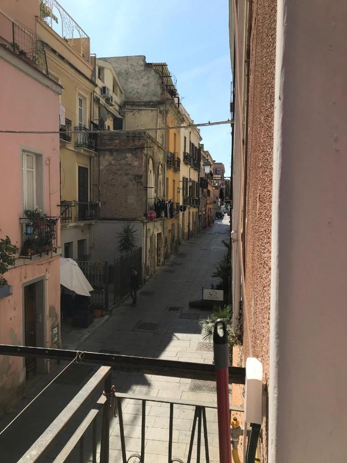 Casa Sorrisiesogni Apartment Cagliari Luaran gambar